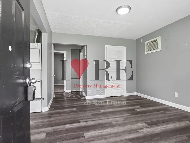 382 S Hague Ave #A — Photo 12