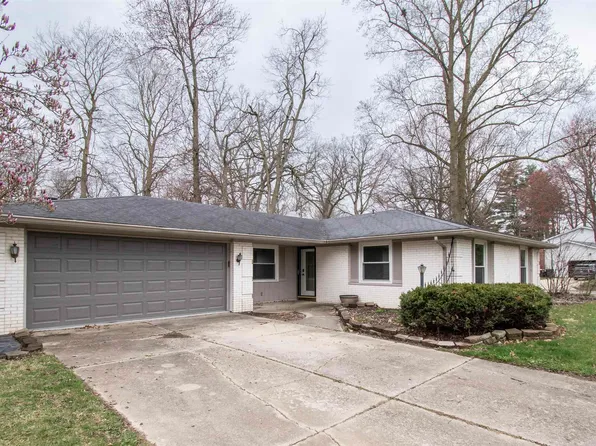 7106 Bohnke Dr, Fort Wayne, IN 46815