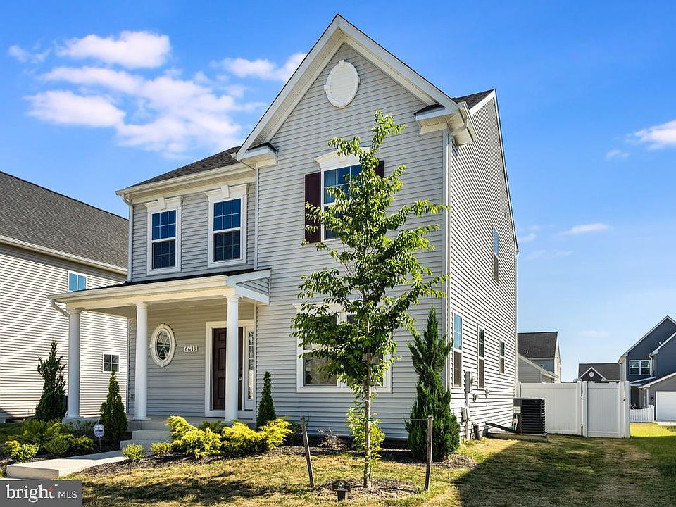 1st image of 6613 Shelton Ln