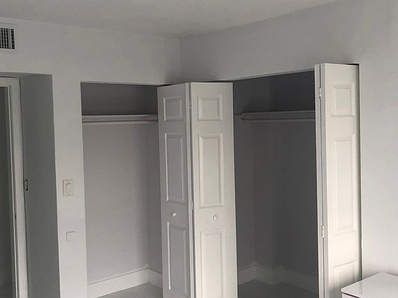 4th image of 495 NW 72nd Ave APT 408