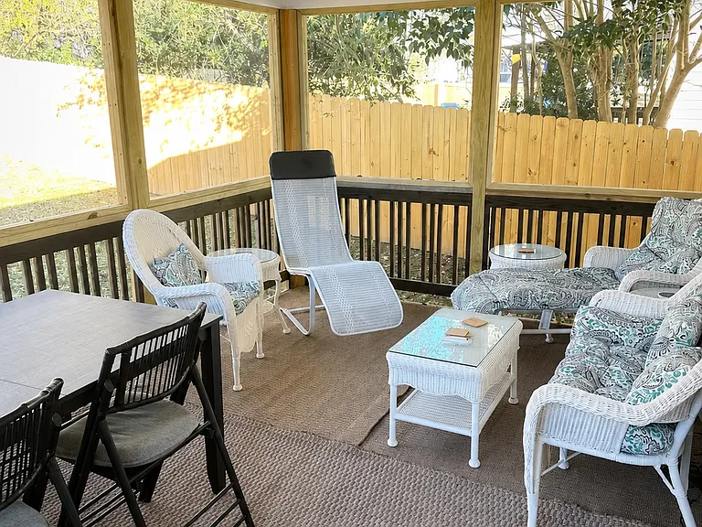 1417 Beauty Ave — Photo 7