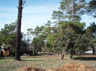 Cambridge St, Cambria, CA 93428