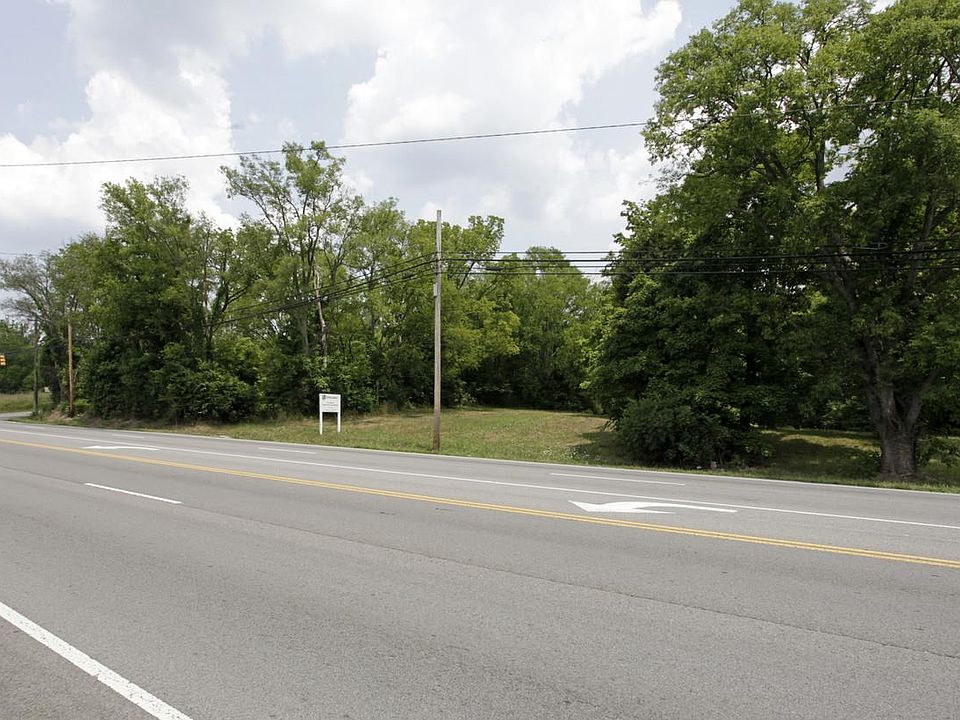 2nd image of 3997 Dickerson Pike