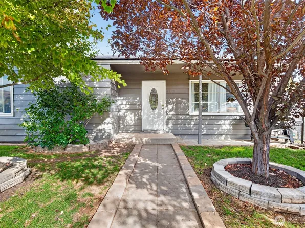 4086 Tokay Avenue, Malaga, WA 98828