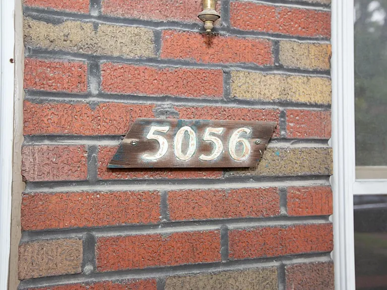 5058 Oleatha Ave #5056 — Photo 2