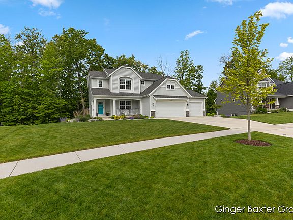 3rd image of 11569 Sessions Woods Dr W