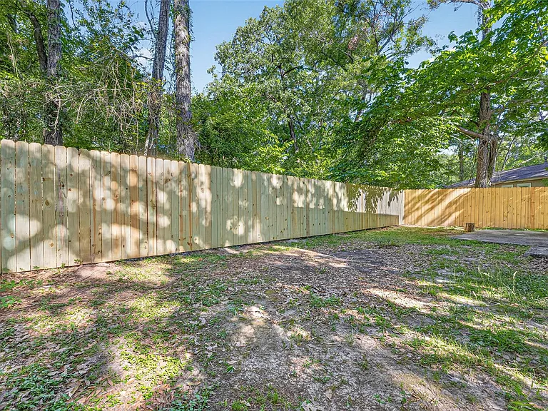 1106 E Red Cedar Cir — Photo 43