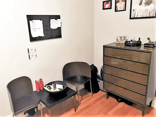 Rented by The Hamilton Group | media 4