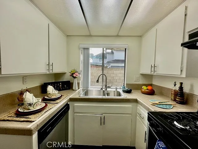 17171 Elm Ln #A — Photo 13