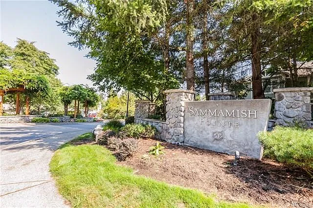 2152 Newport Way NW — Photo 25