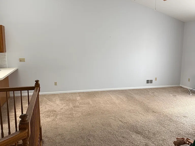 9413 Woodland Ct — Photo 2