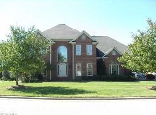 2901 Goodman Ct, Jamestown, NC 27282