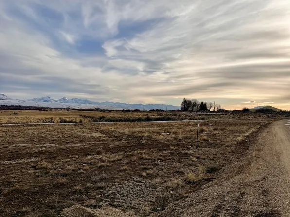 446 Lower Starr Valley Rd, Deeth, NV 89823