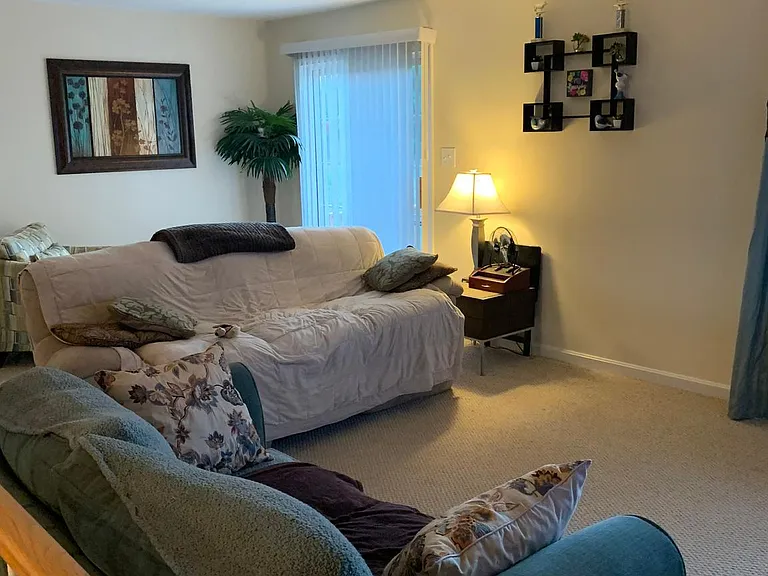 301 Backridge Ct — Photo 6