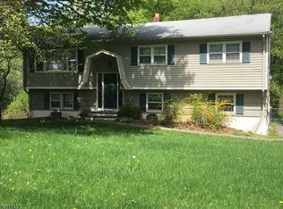 75 Sammis Rd, Sussex, NJ 07461