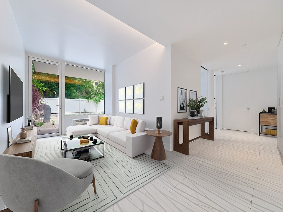 1st image of 329 Pleasant Ave #1P