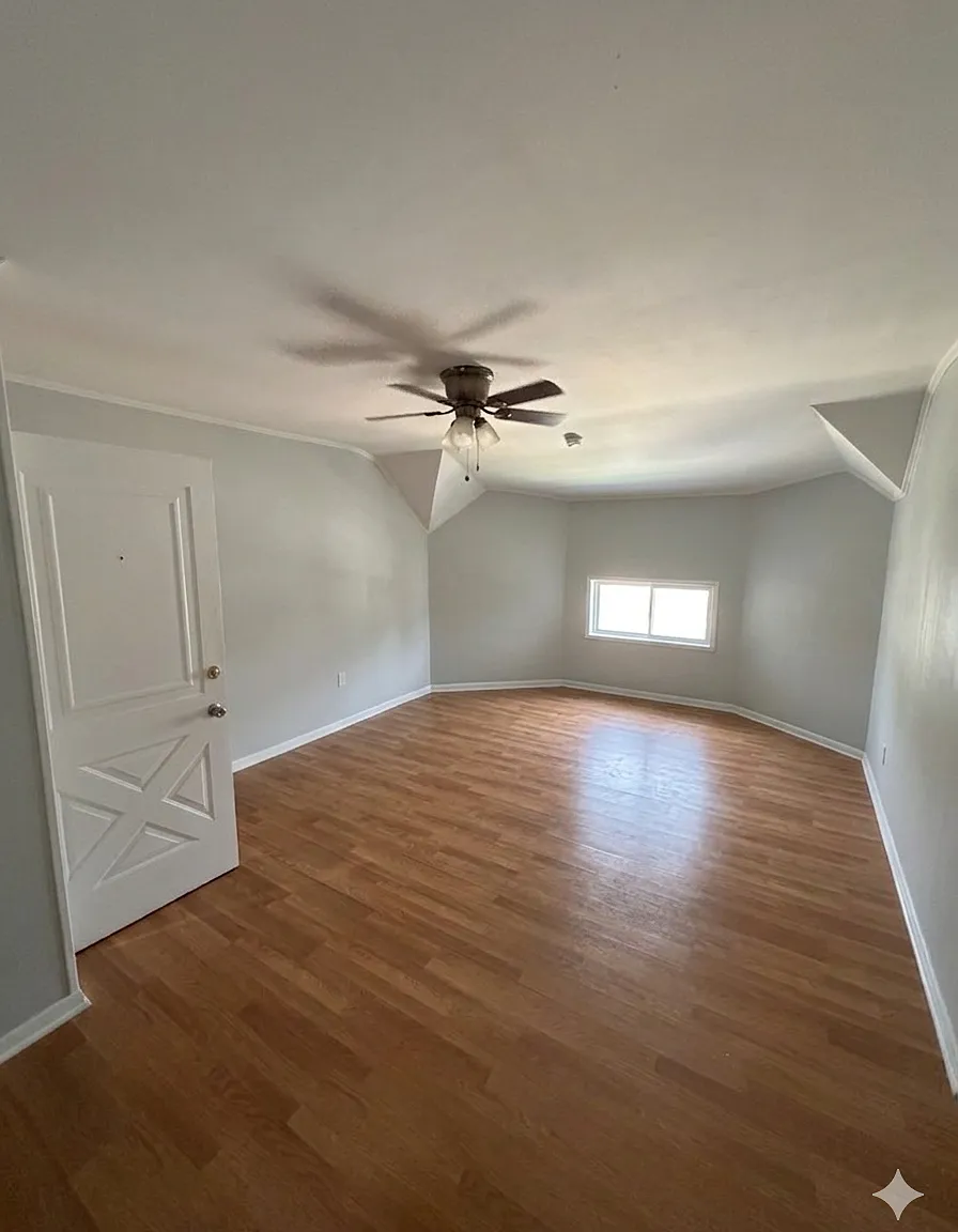 1 bed, 750 sqft, $1,400 — Photo 2