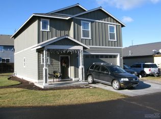 519 NE Apache Cir, Redmond, OR 97756