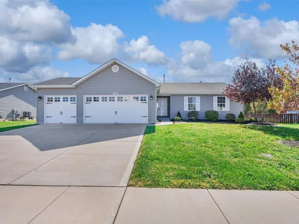 208 Peregrine Dr, Wright City, MO 63390