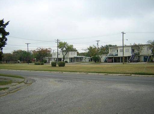 2nd image of 3908 Verner Cir