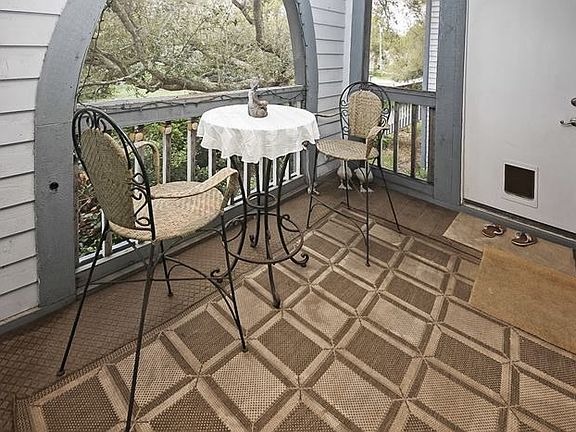 4th image of 200 16th St Unit 201B