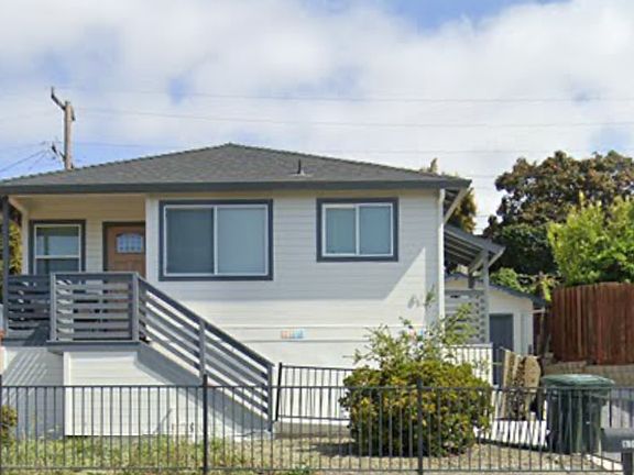 4th image of 814 Benicia Rd #0