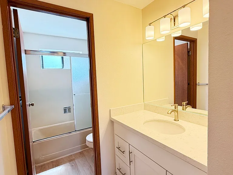 The Sandridge, LLC — Photo 40