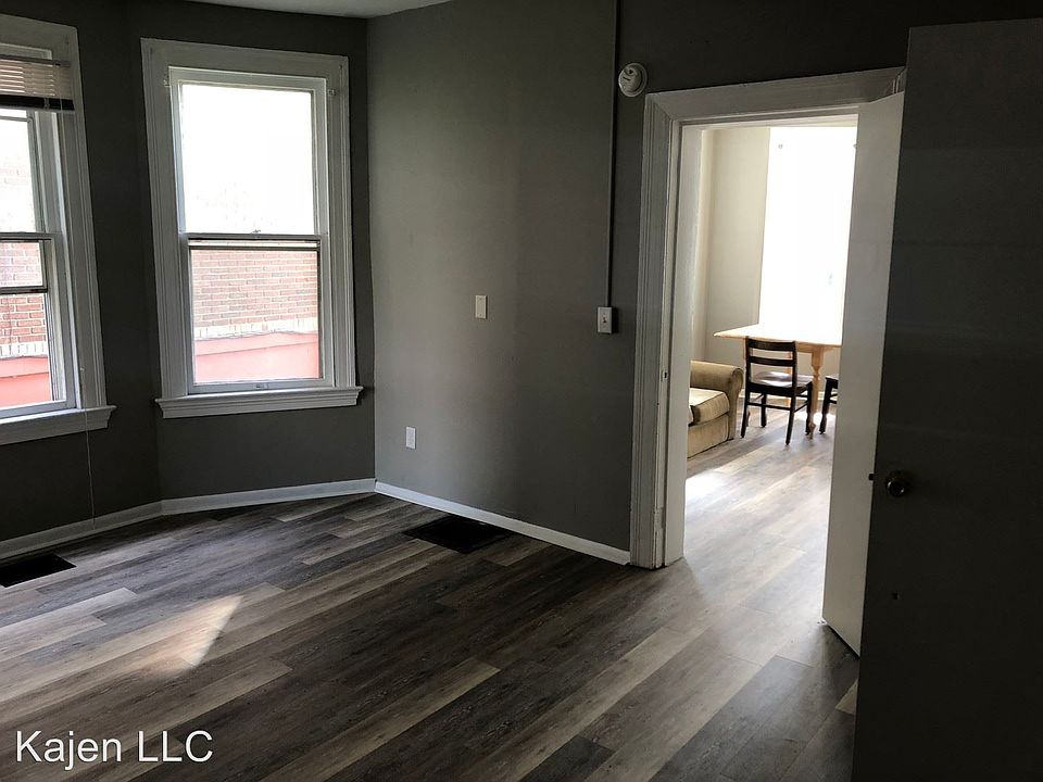 2nd image of 24 North St APT 2F