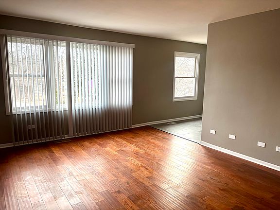 3rd image of 415 Lincoln Ave APT B