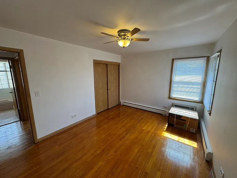 6331 W Devon Ave #2R — Photo 13