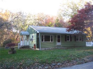 73 Cranberry Pond Rd, Norwich, CT 06360