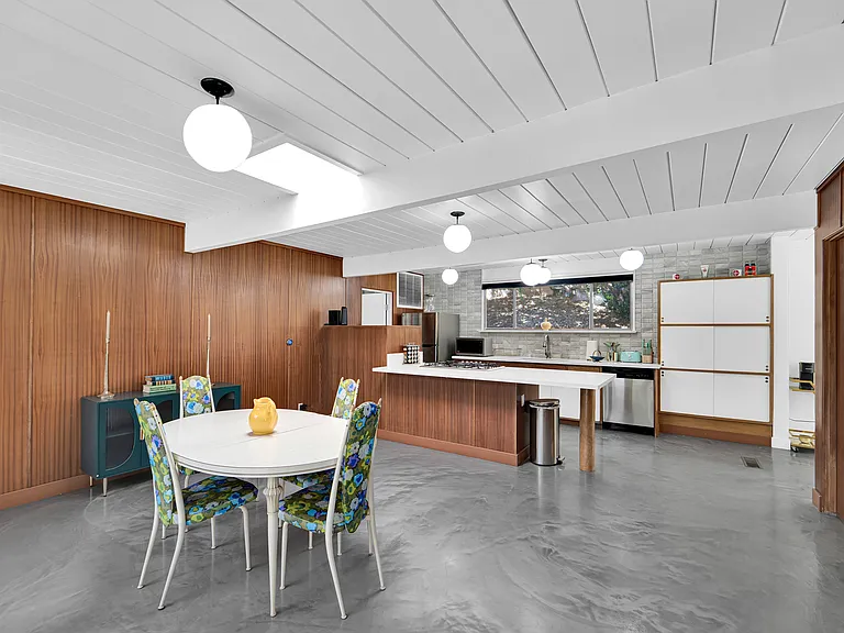 12600 Jimeno Ave — Photo 34