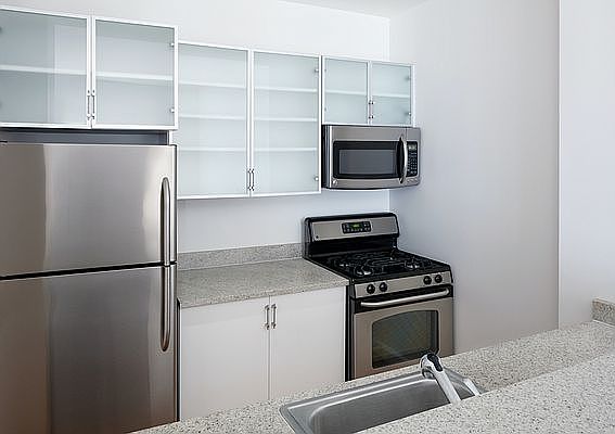 1st image of 37 Wall St APT 5C
