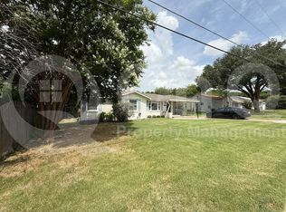 3216 Marys Ln, Fort Worth, TX 76116