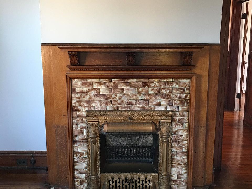1st image of 422 Busti Ave #3