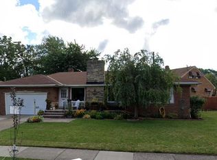 6361 Manchester Rd, Parma, OH 44129