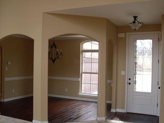 Dining Room with hardwood floors