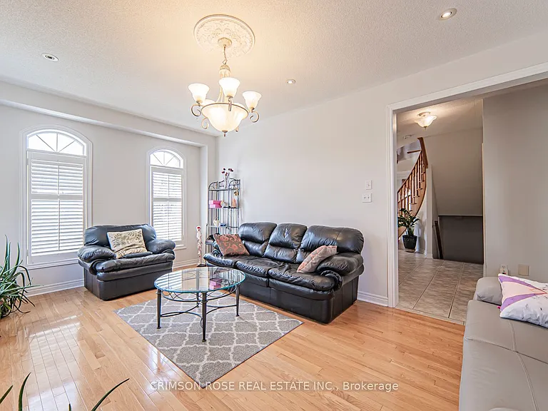 5420 Valleyhigh Dr #4 — Photo 17