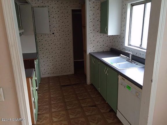 4th image of 3434 Algonquin Dr