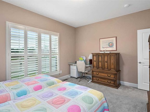 5th image of 60 Autumn Way Ct