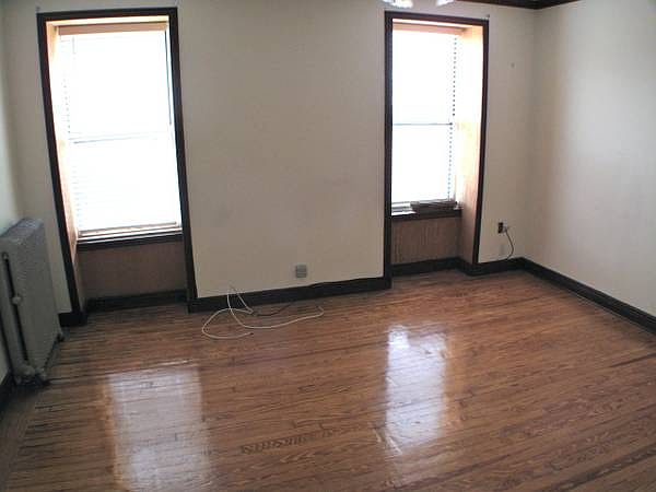 1st image of 385 6th Ave #3
