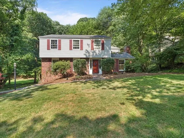 9339 Tanbark Dr, Pittsburgh, PA 15237