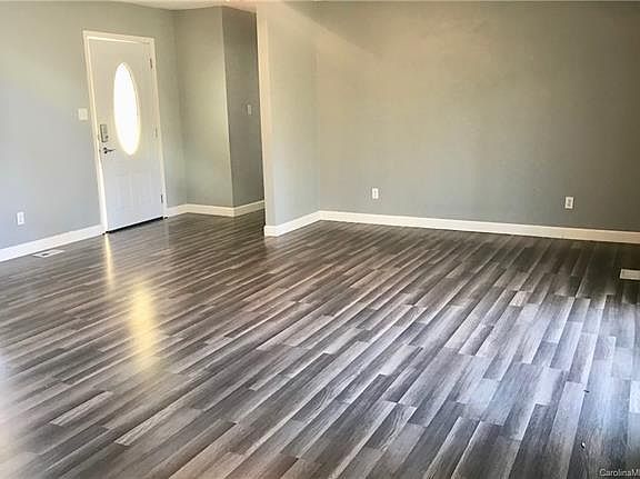 2nd image of 508 Carpet Ln