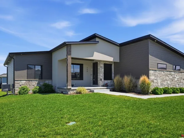 740 W Panorama Rd, Lincoln, NE 68523