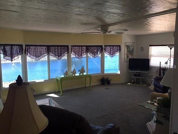 3rd image of 604 Cervina Dr N