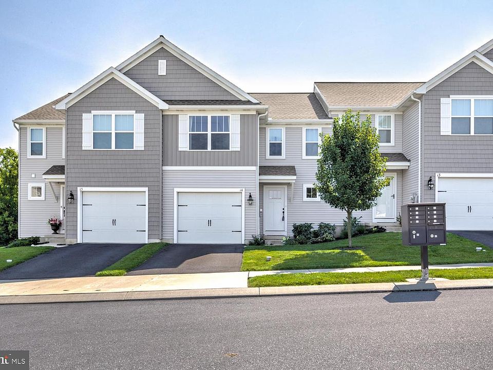 1st image of 14 Southside Dr
