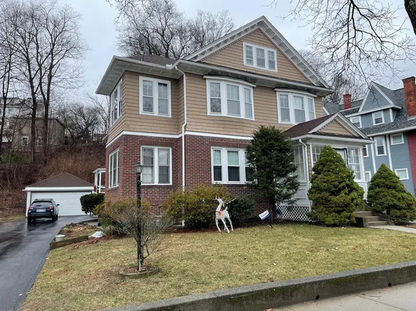 51 Richmond Ave #1, Worcester, MA 01602