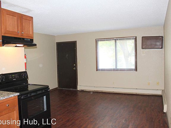 5th image of 1568 Sloan St #E