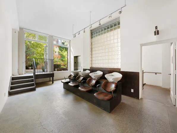 336 West 23rd Street image 24 of 25