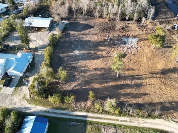 7309 Edison Richardson Dr, Youngstown, FL 32466